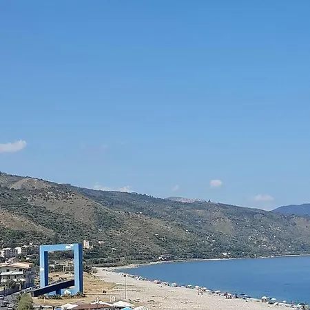 Window On The Sea דירה סנטו סטפאנו די קמאסטרה