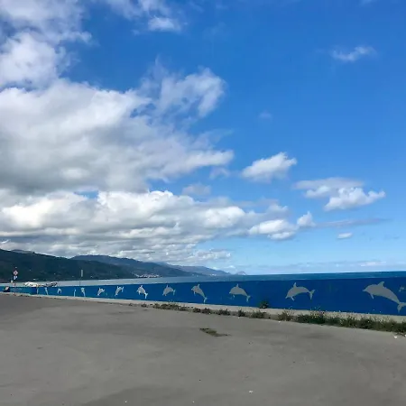 Window On The Sea דירה